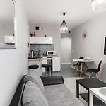 Cityview Apartment